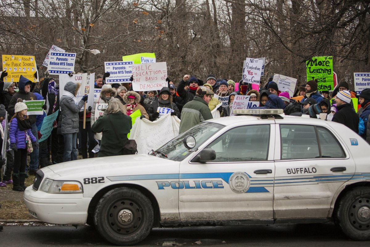 17. Buffalo, New York, had 50.2 violent crimes per 10,000 residents.